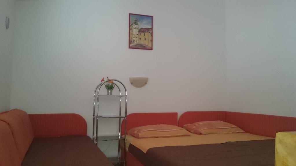 ויר Apartments Mas-Rafaj מראה חיצוני תמונה