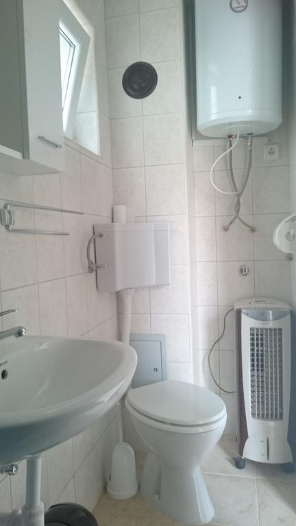 ויר Apartments Mas-Rafaj מראה חיצוני תמונה