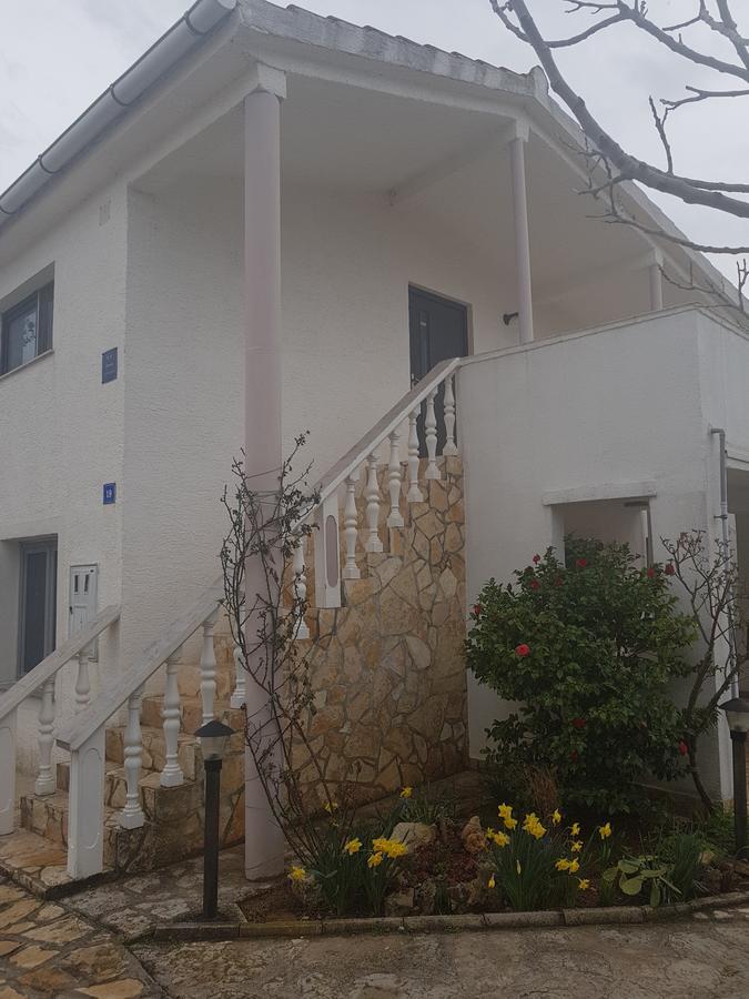 ויר Apartments Mas-Rafaj מראה חיצוני תמונה